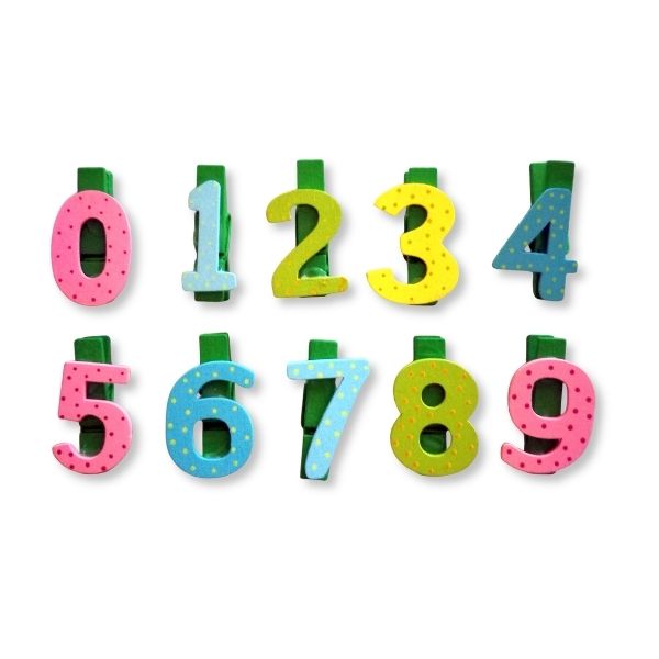 Wooden Pinchy Pegs Numbers